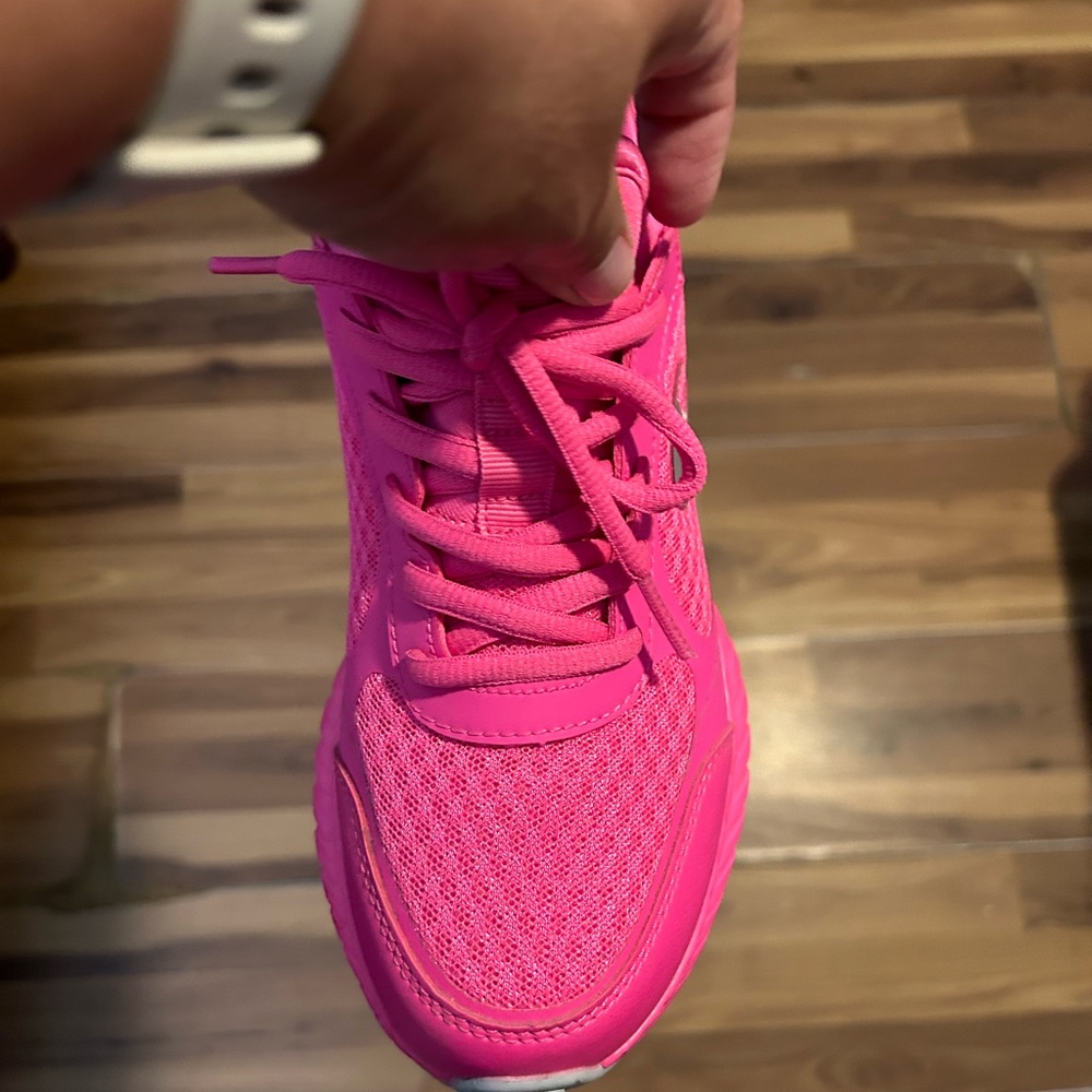 Champion sneakers